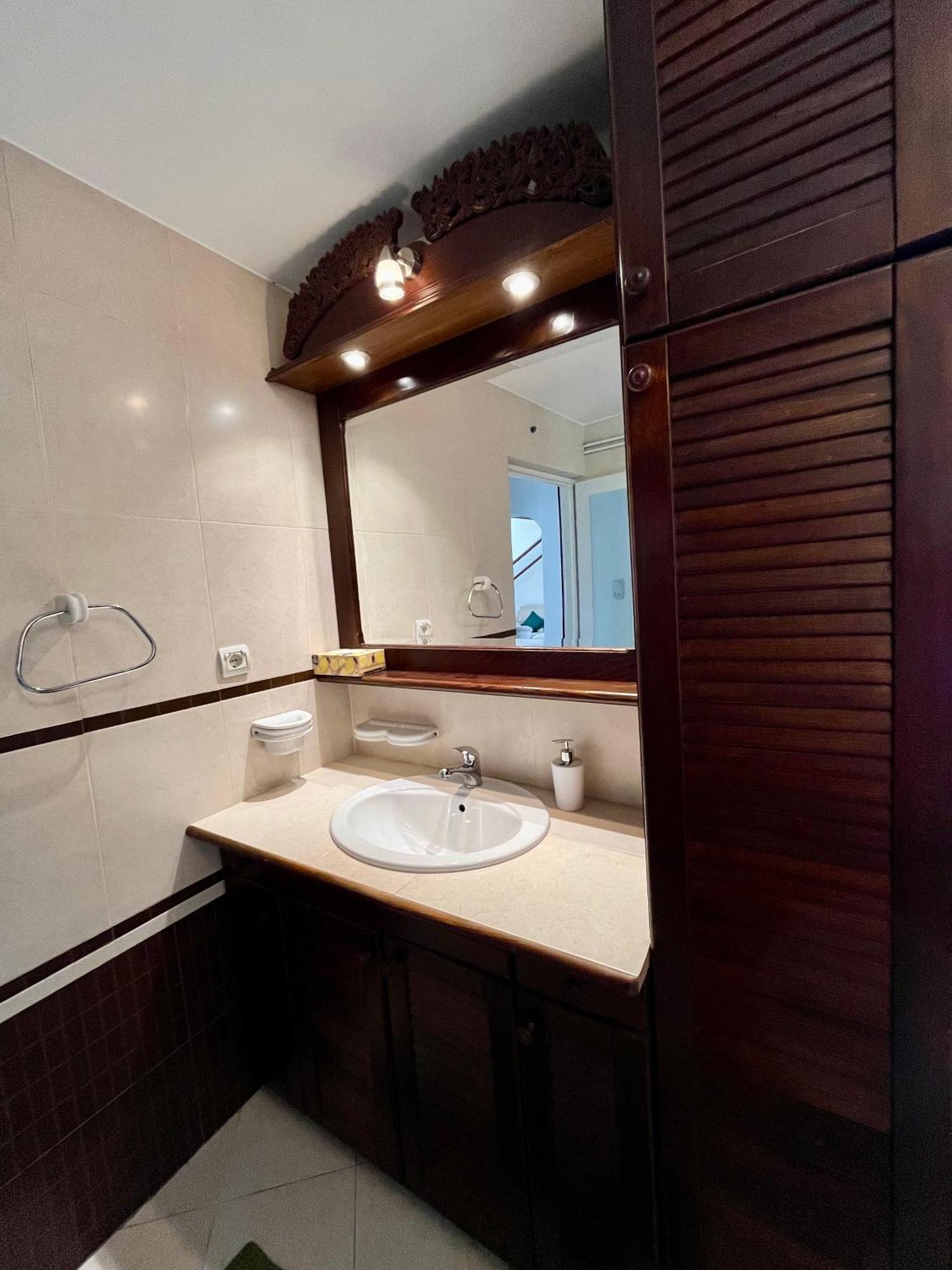 Urban Oasis Apartment Belgrade